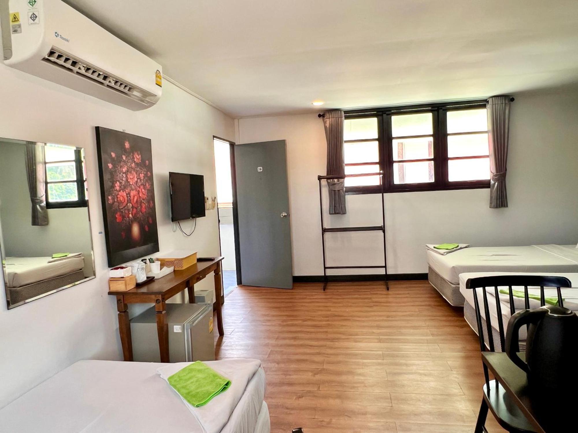 Phi Phi Inn Мини-отель